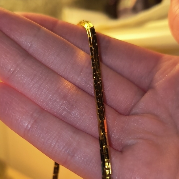 ✨Elegant Gold Plated Necklace ✨ - Picture 2 of 3